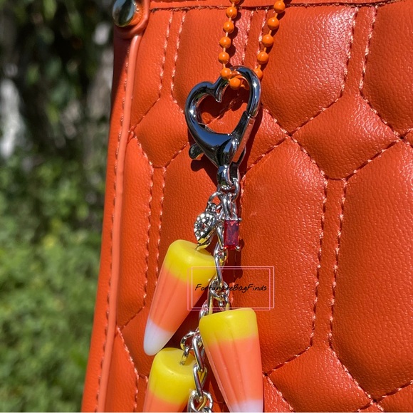 Candy Corn Cluster Halloween Bag Purse Charm Keychain SILVER - Picture 8 of 9